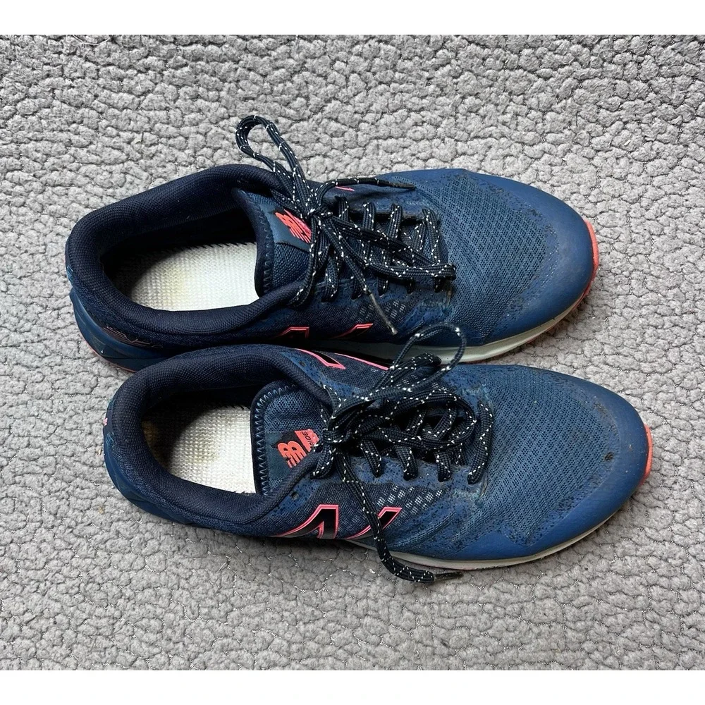 New Balance 690 AT All Terrain Speed Ride Athletic Shoes Women's Size 8 Blue
